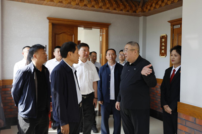 【优化营商环境】依法为盾护营商,倾心服务助发展(图1) 【优化营商环境】依法为盾护营商,倾心服务助发展(图1)